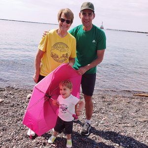 Meet your Posher, Lee